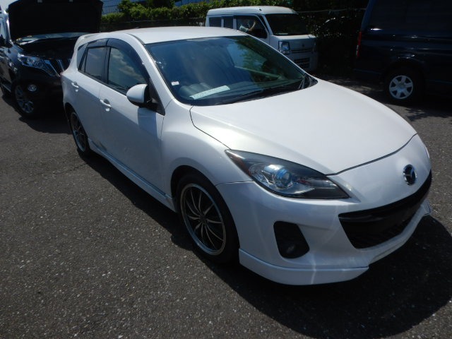 MAZDA AXELA 2012
